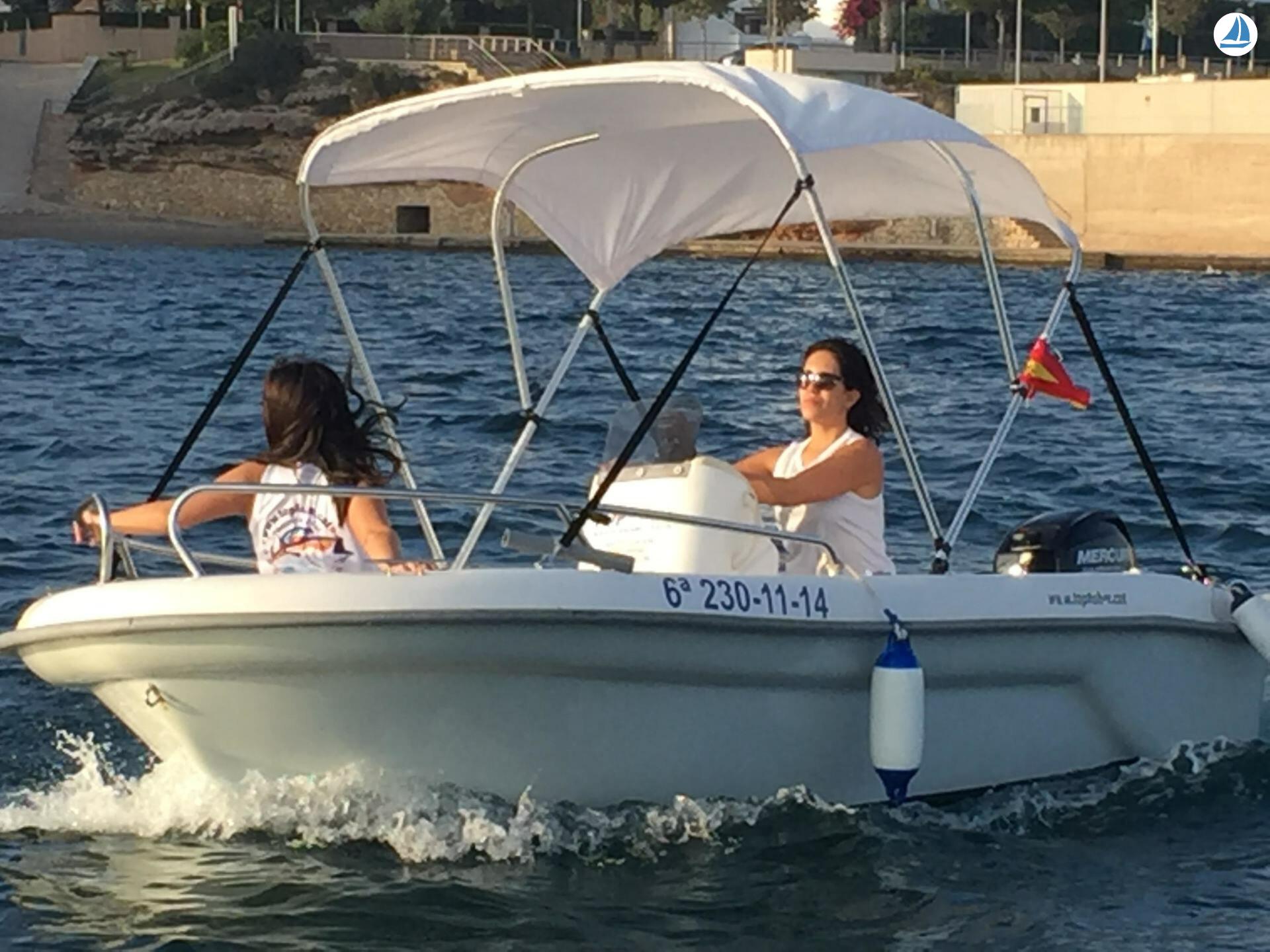 фото Karel F 400 2