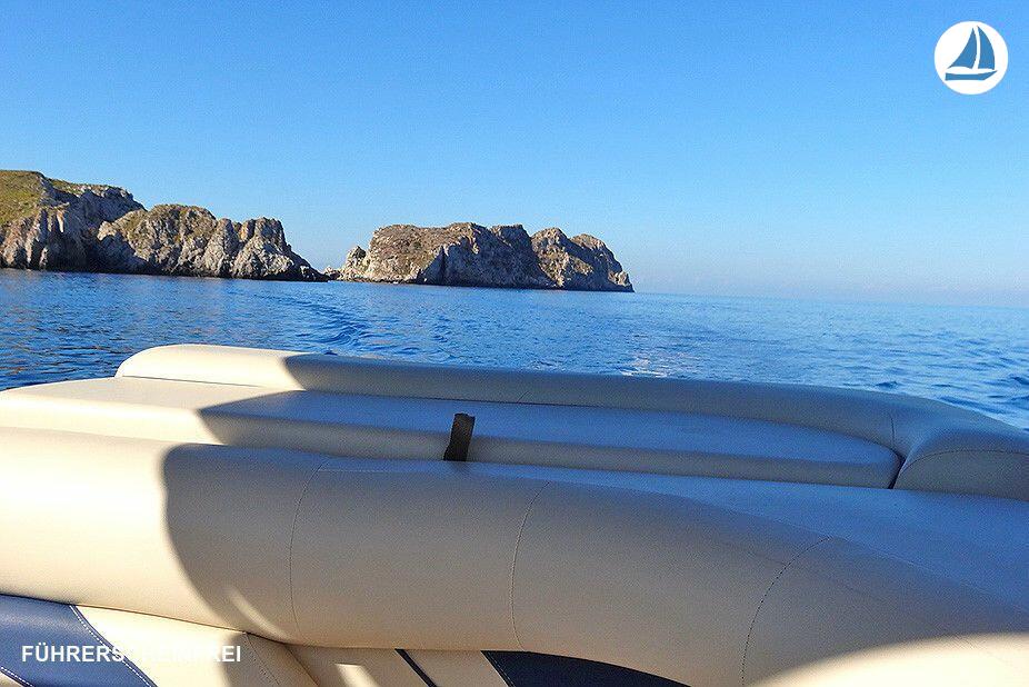 фото Sunchaser 7516 Navi Blue WITHOUT LICENCE - Port Adriano 6