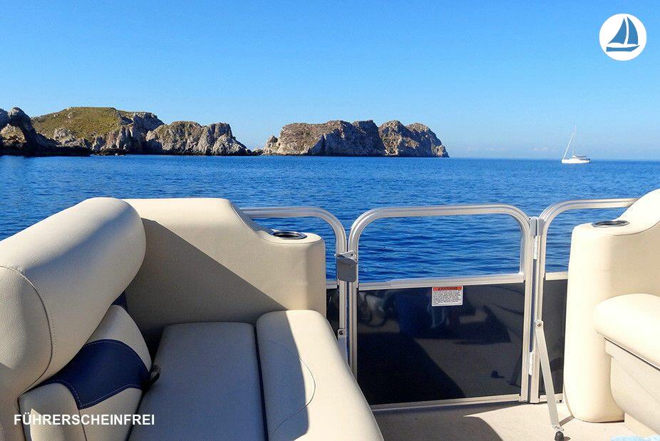 фото Sunchaser 7516 Navi Blue WITHOUT LICENCE - Port Adriano 8