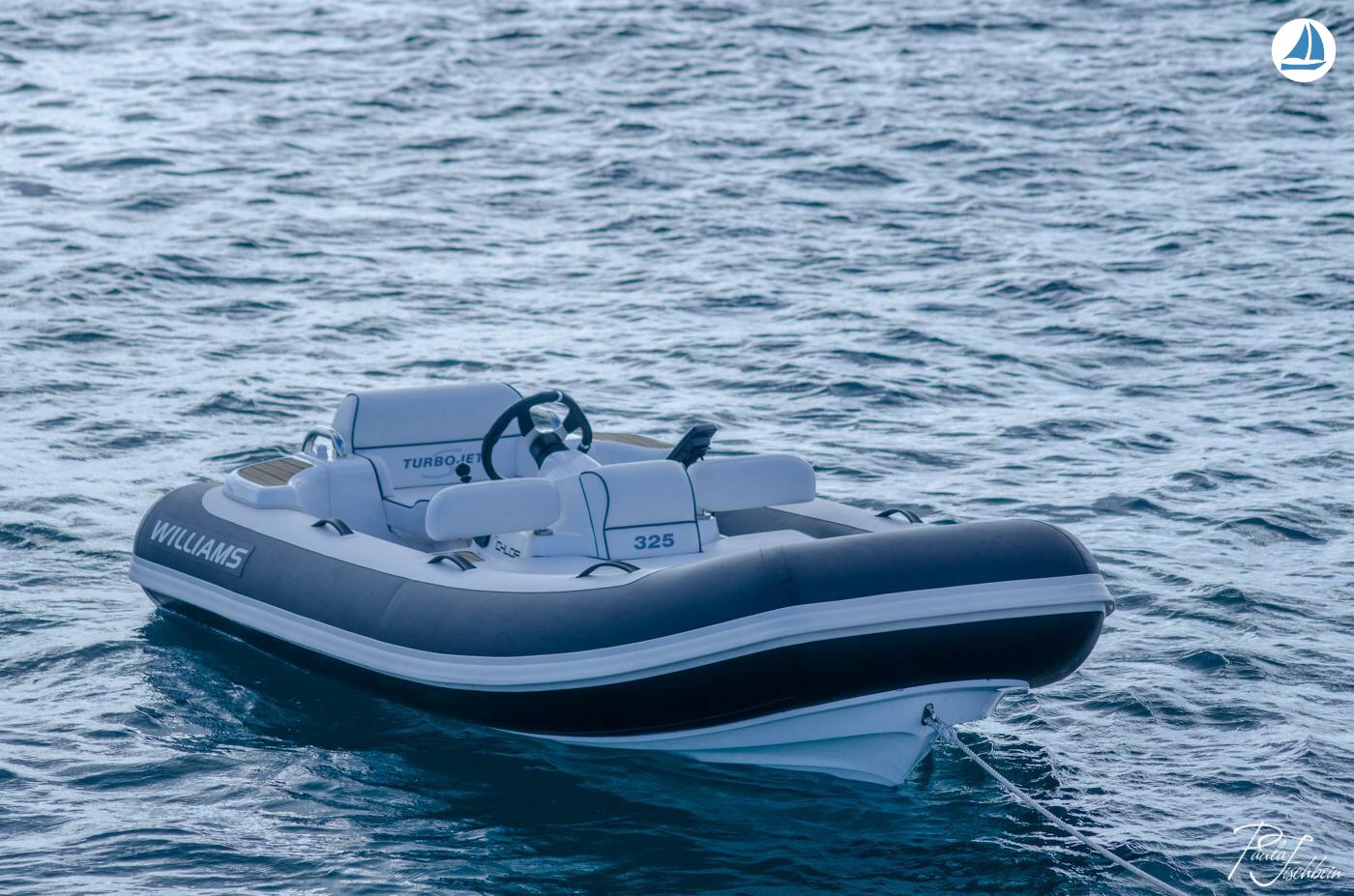 фото Princess V58 3