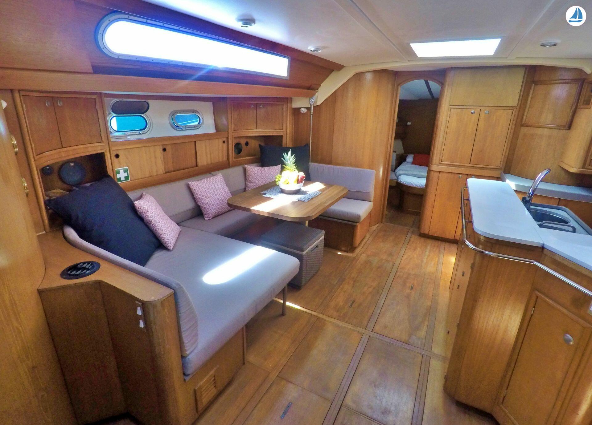 фото Jeanneau Sun Odyssey 52 7