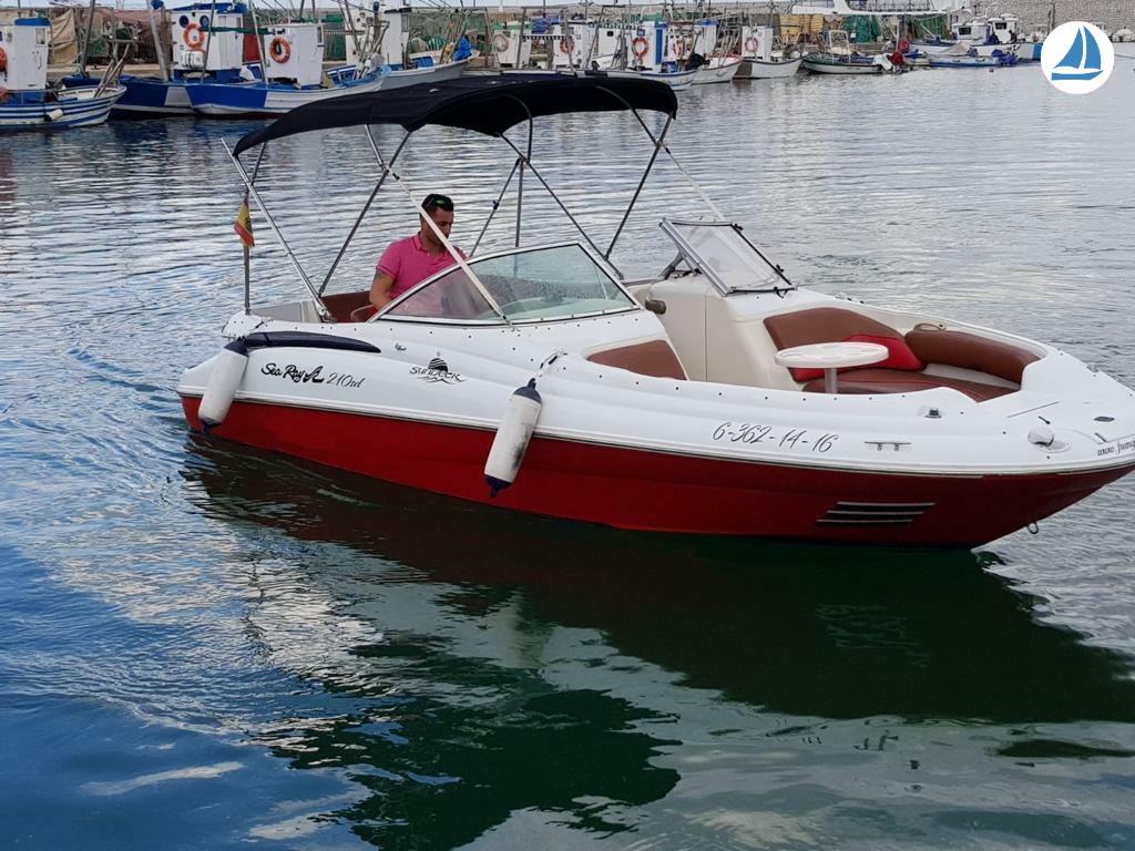 фото Sea Ray 210 SD 2