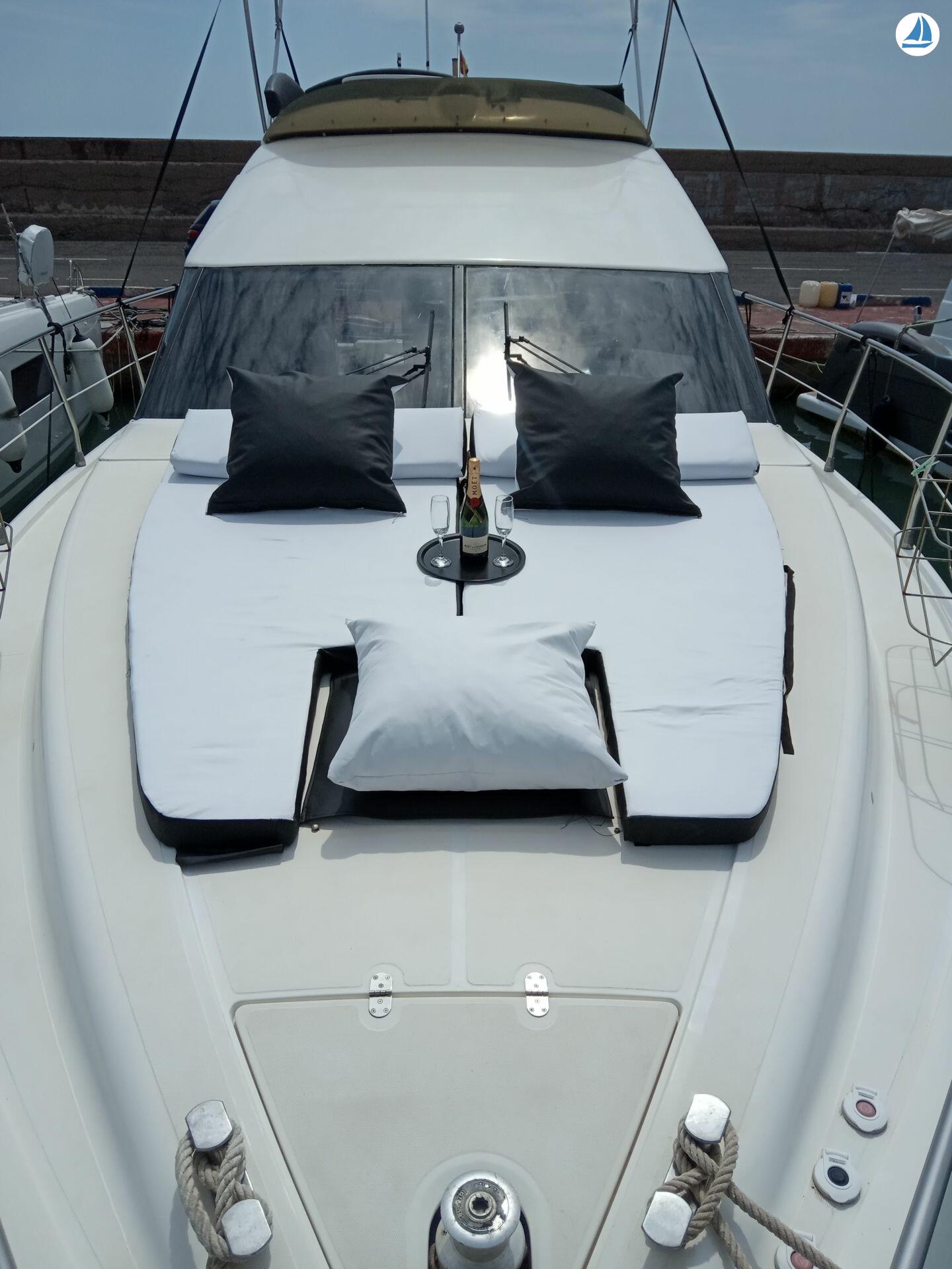 фото Azimut 40 8