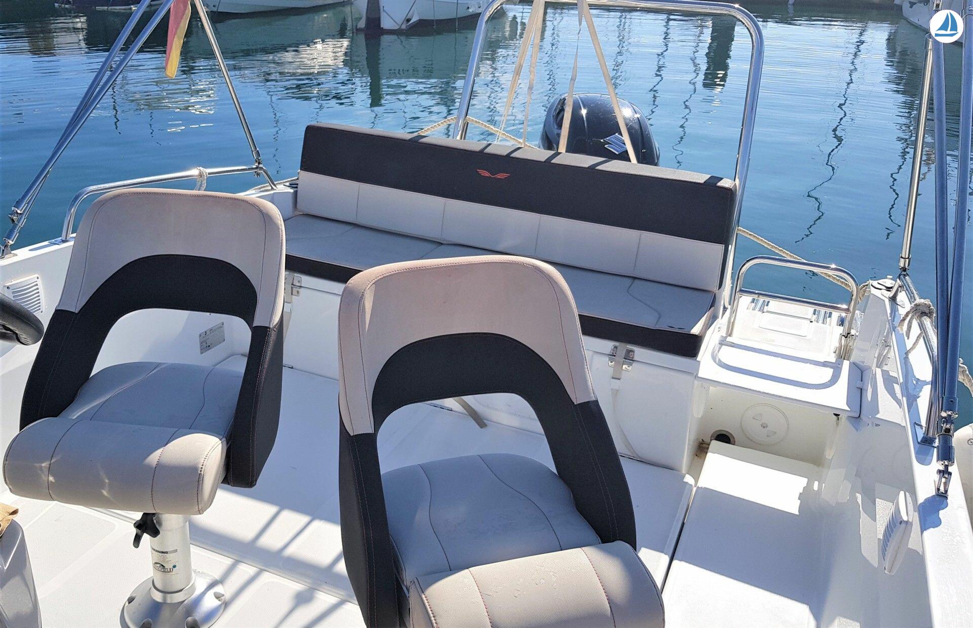 фото Beneteau Flyer 7 - Tamariu 6