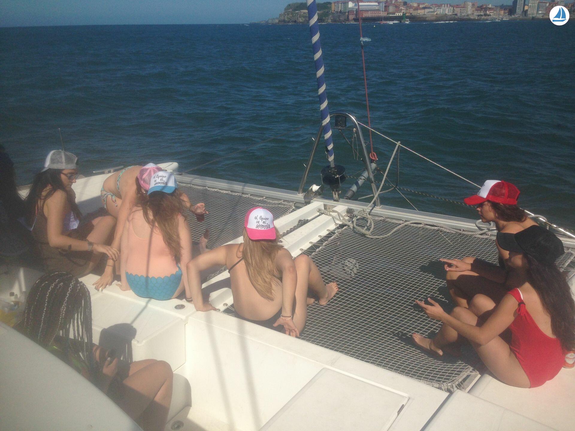 фото Lagoon 440 9