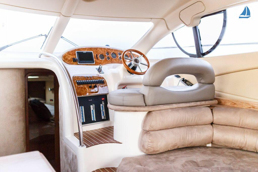 фото Azimut 39 FLY 9