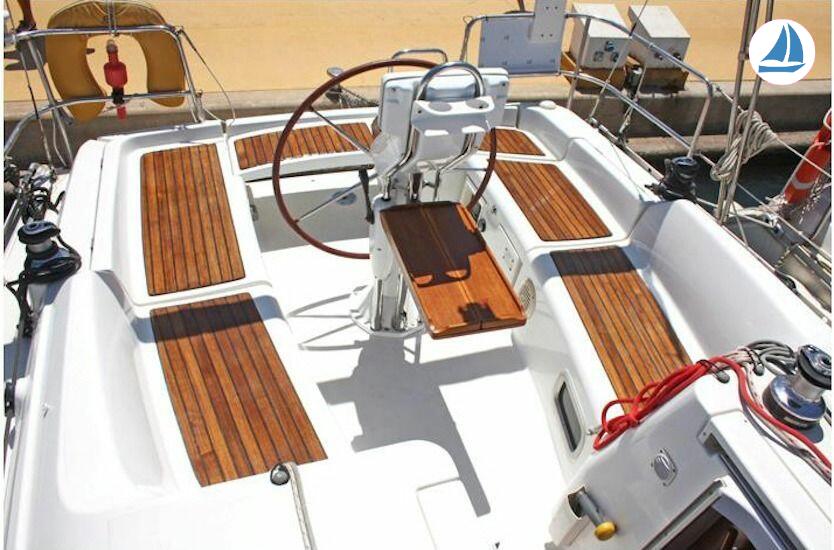 фото Beneteau OCEANIS 343 3