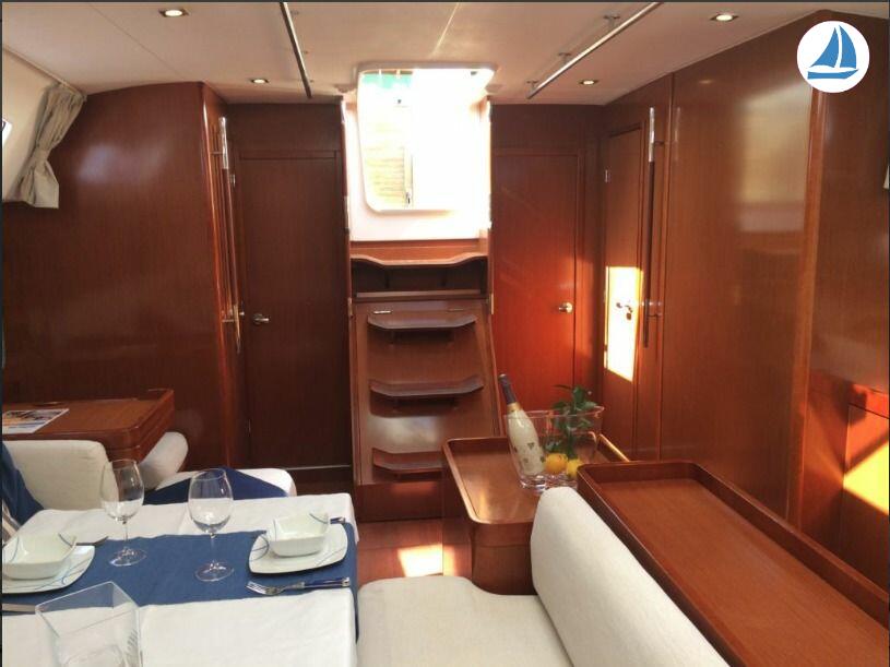 фото Beneteau Oceanis 50 Grand Family 14