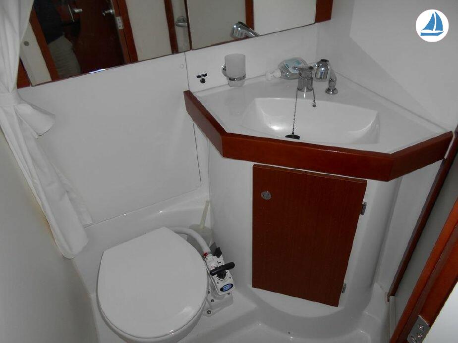 фото Beneteau Oceanis 50 Gran Family 16