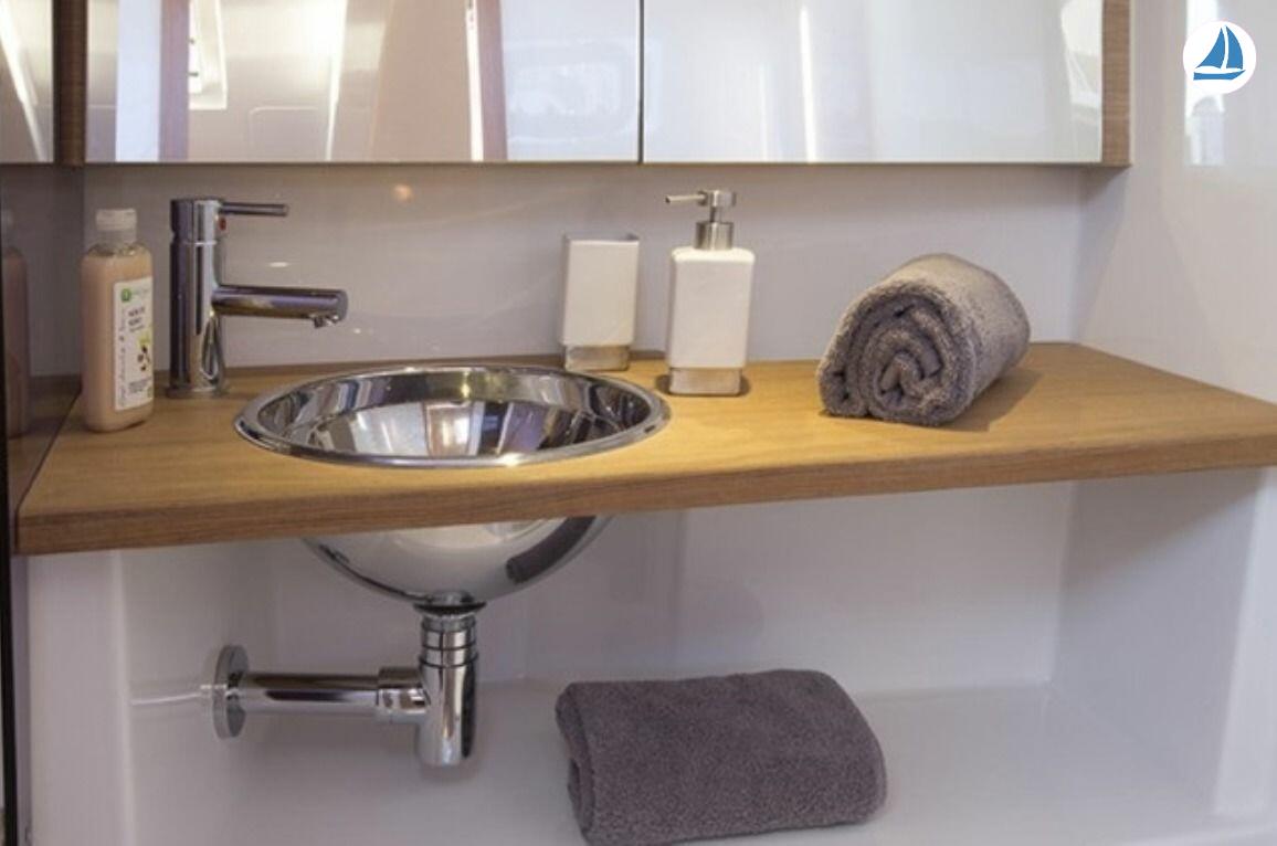 фото Dufour 412 Grand Large 6