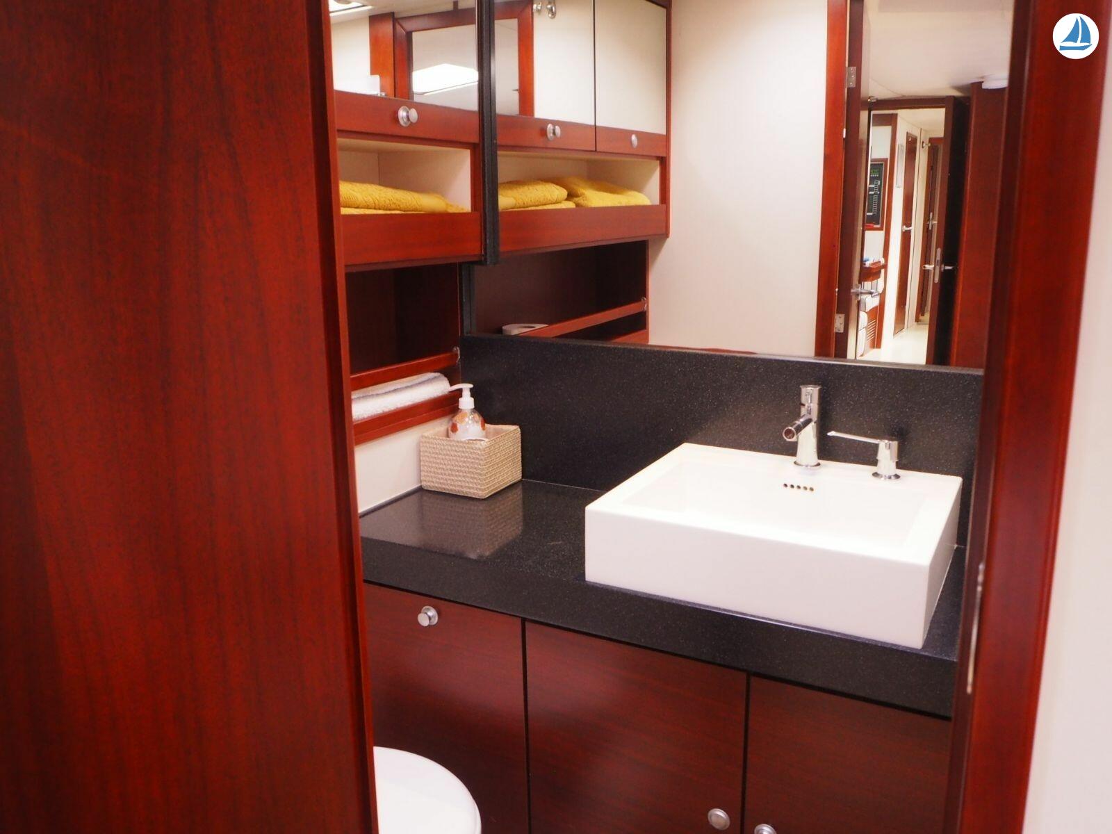 фото Hanse 630e 10