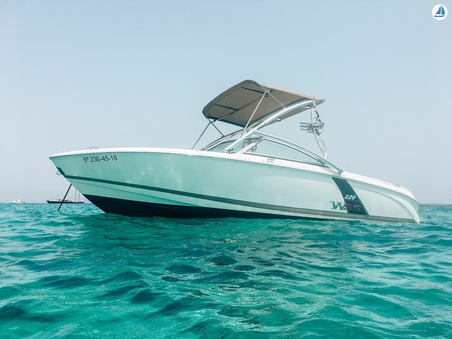 фото Cobalt 220 WSS 19
