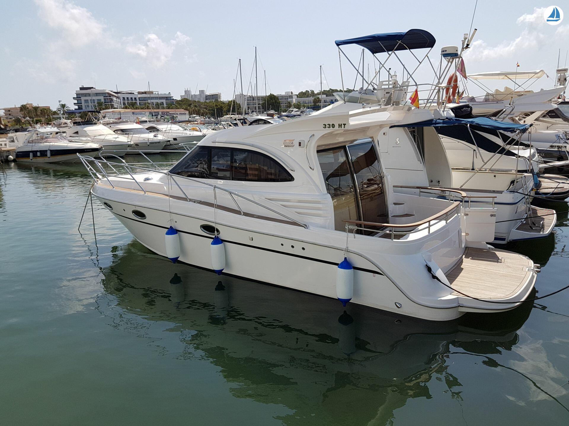 фото Galeon 330 HT 1