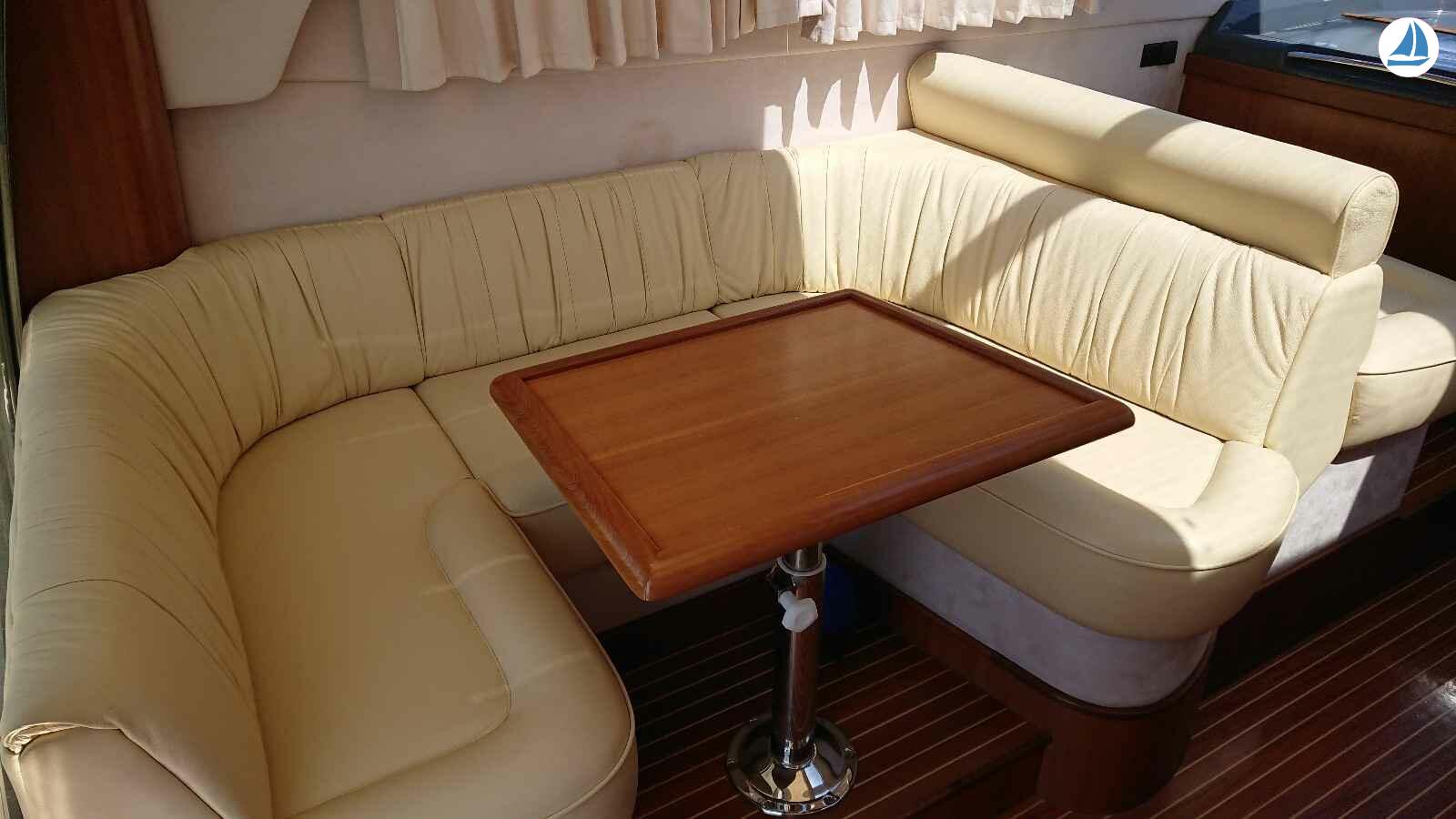фото Galeon 330 HT 6