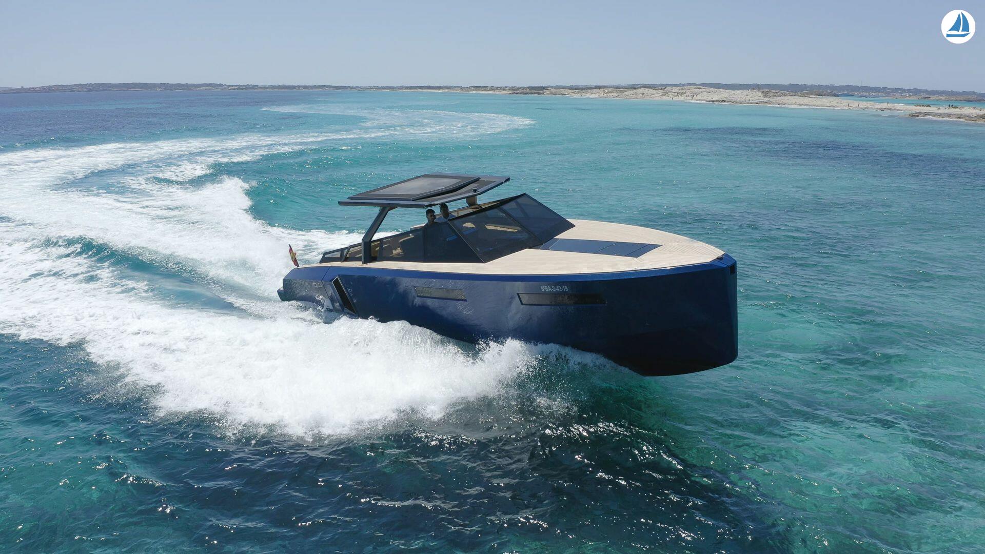 фото EVO Yachts EVO 43 2