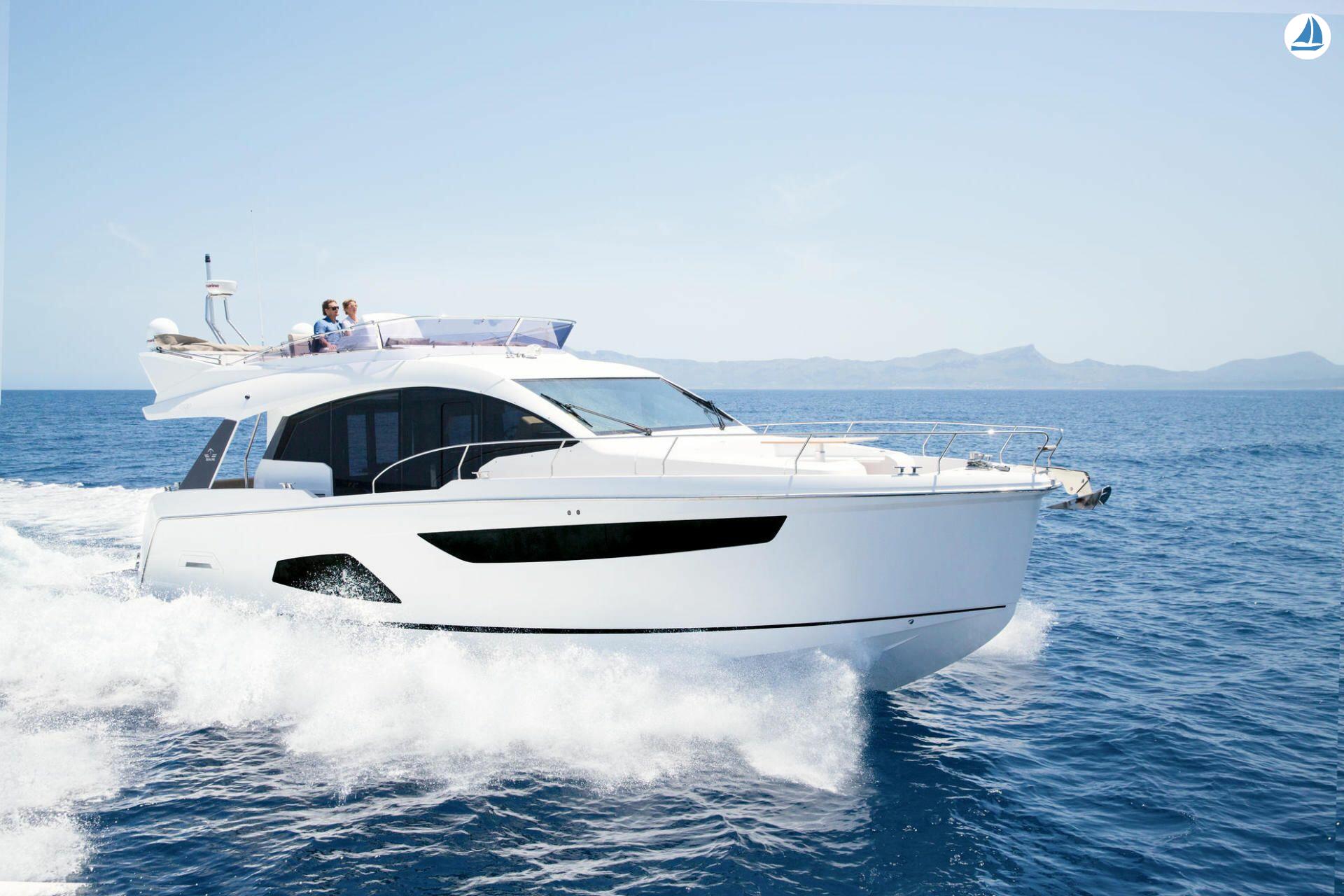 фото Sealine F530 5