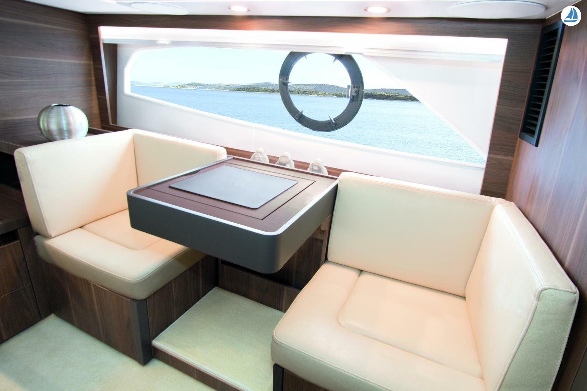 фото Sealine F530 16