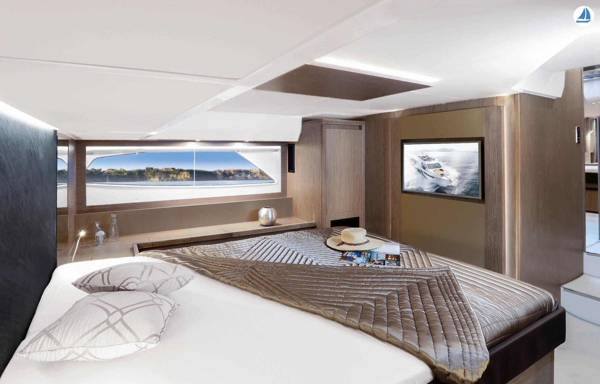 фото Sealine F530 17