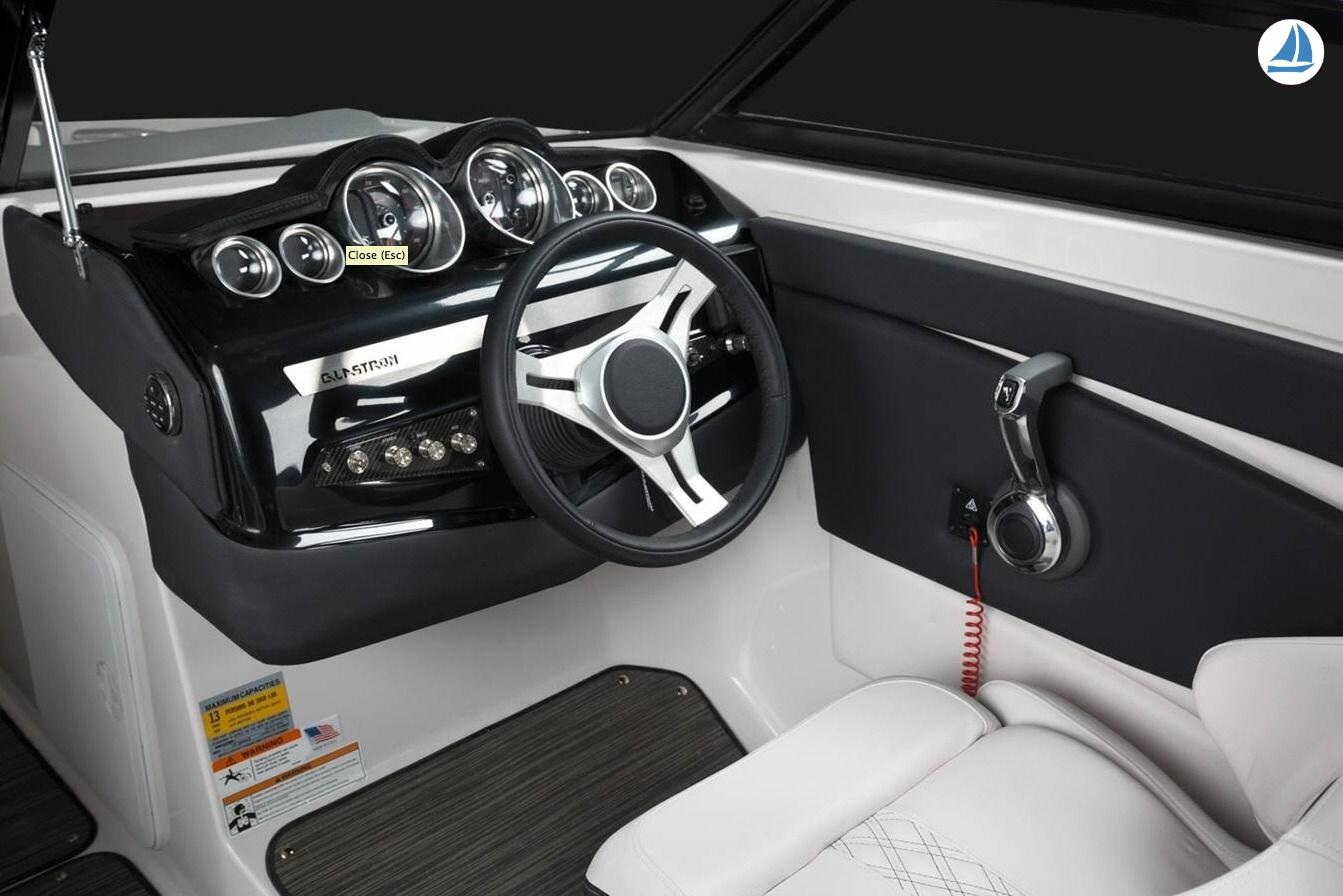 фото Glastron 240 GT 5