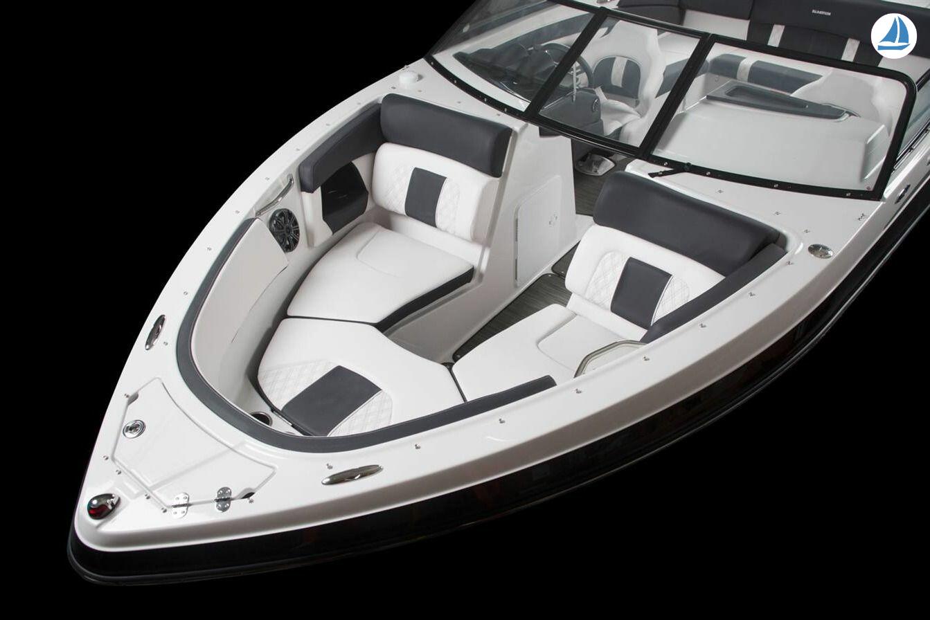 фото Glastron 240 GT 7