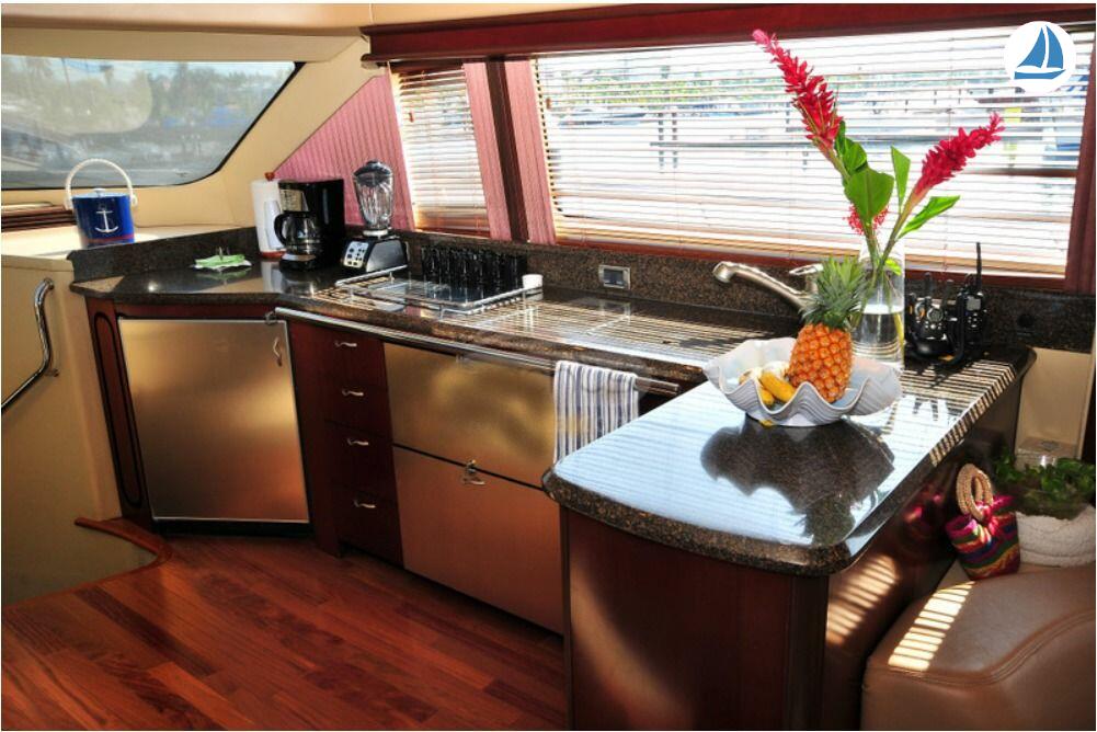 фото Sea Ray 60 5