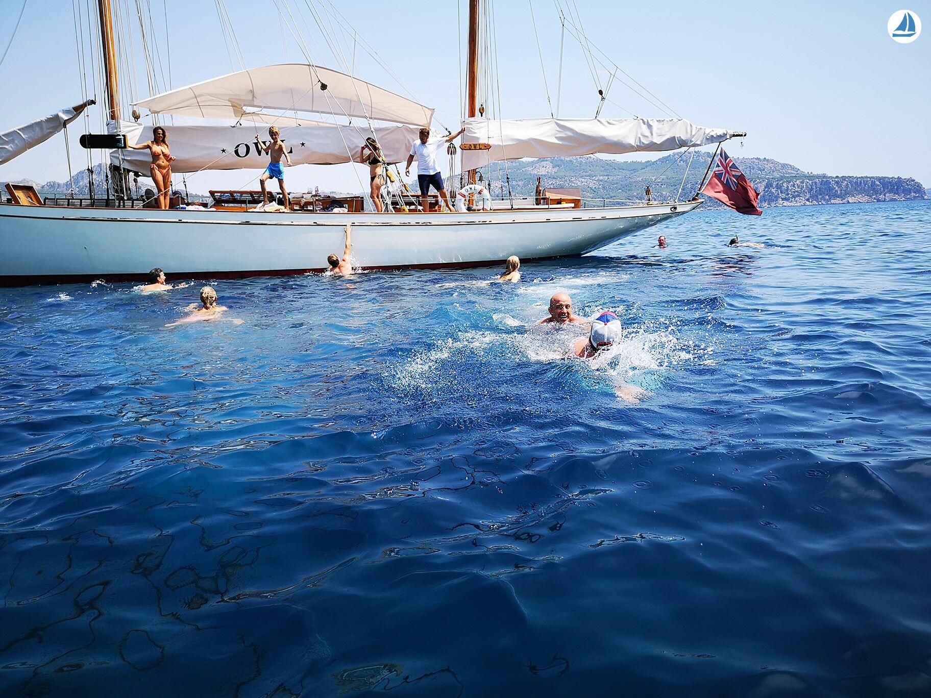 фото White Bros. Fred Shepherd Gaff Ketch 2