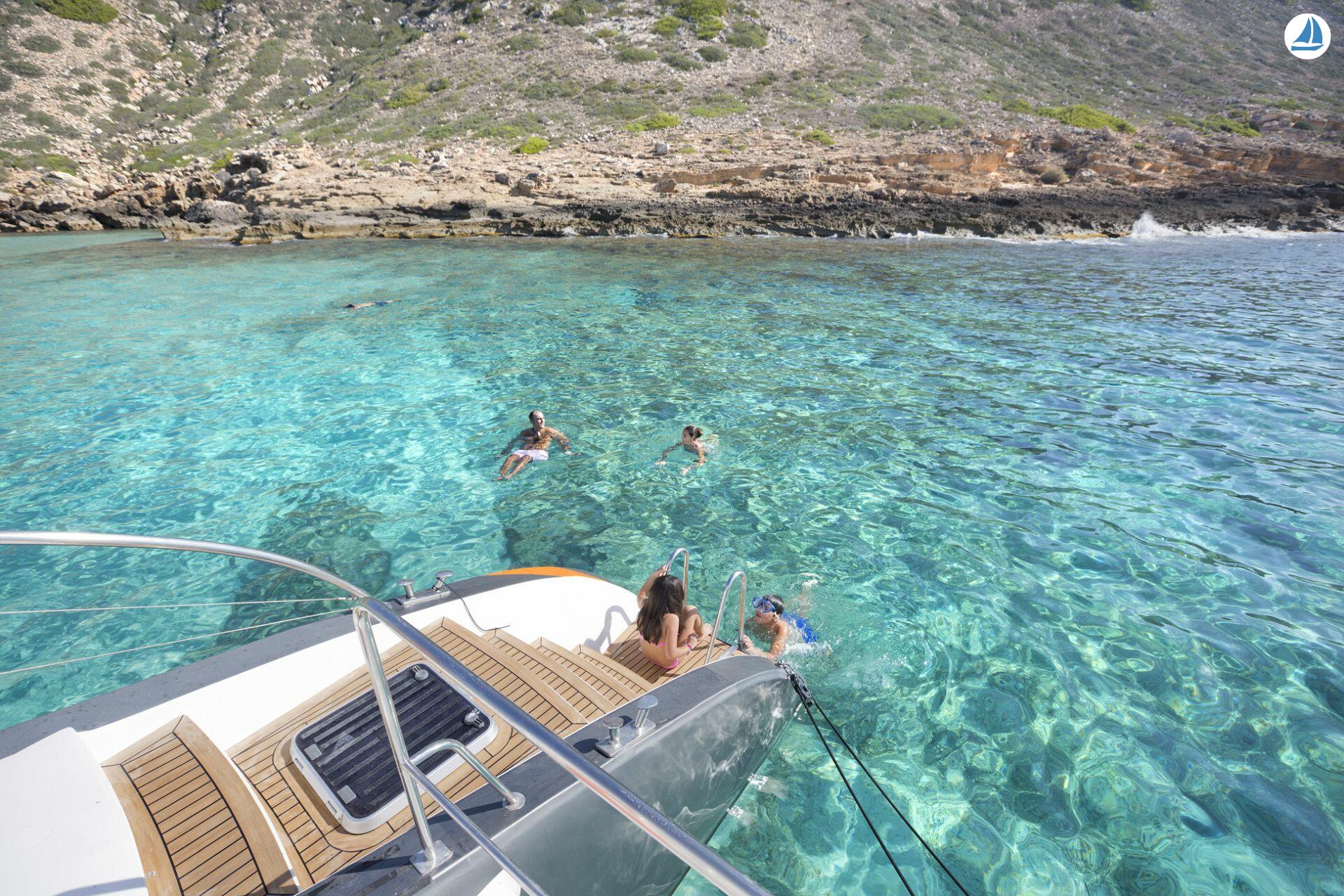 фото Custom made Attraction 6