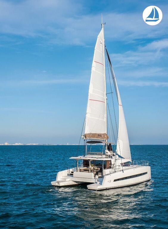 фото Bali 4.3 Catana 2