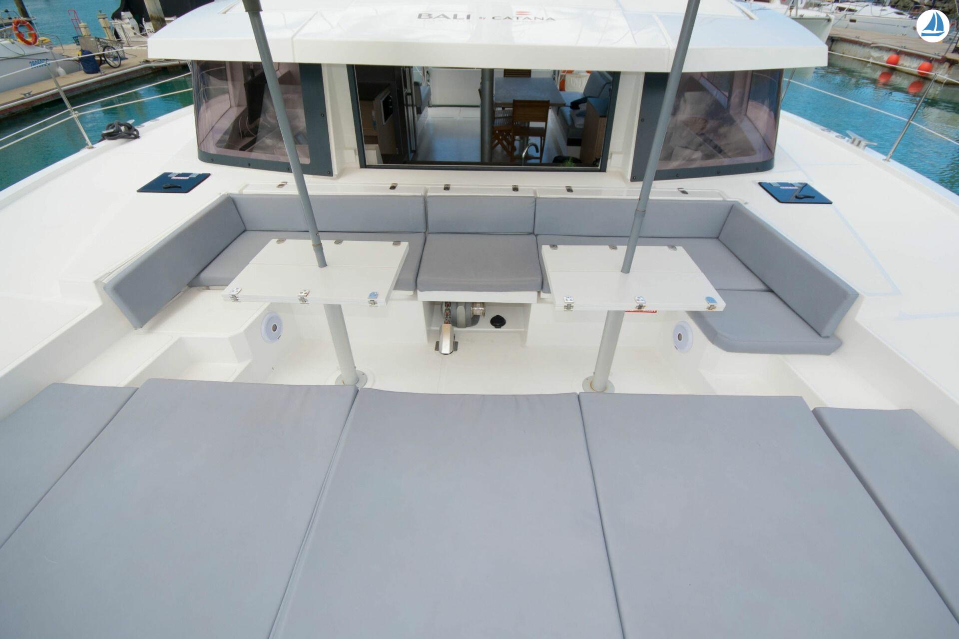 фото Bali 4.3 Catana 4