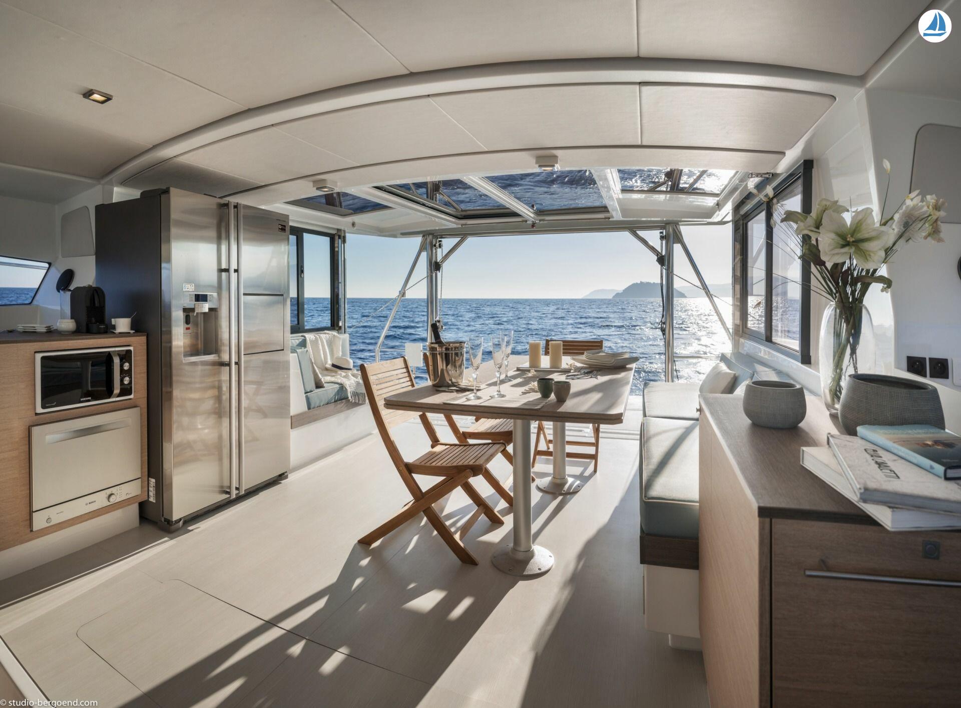 фото Bali 4.3 Catana 8