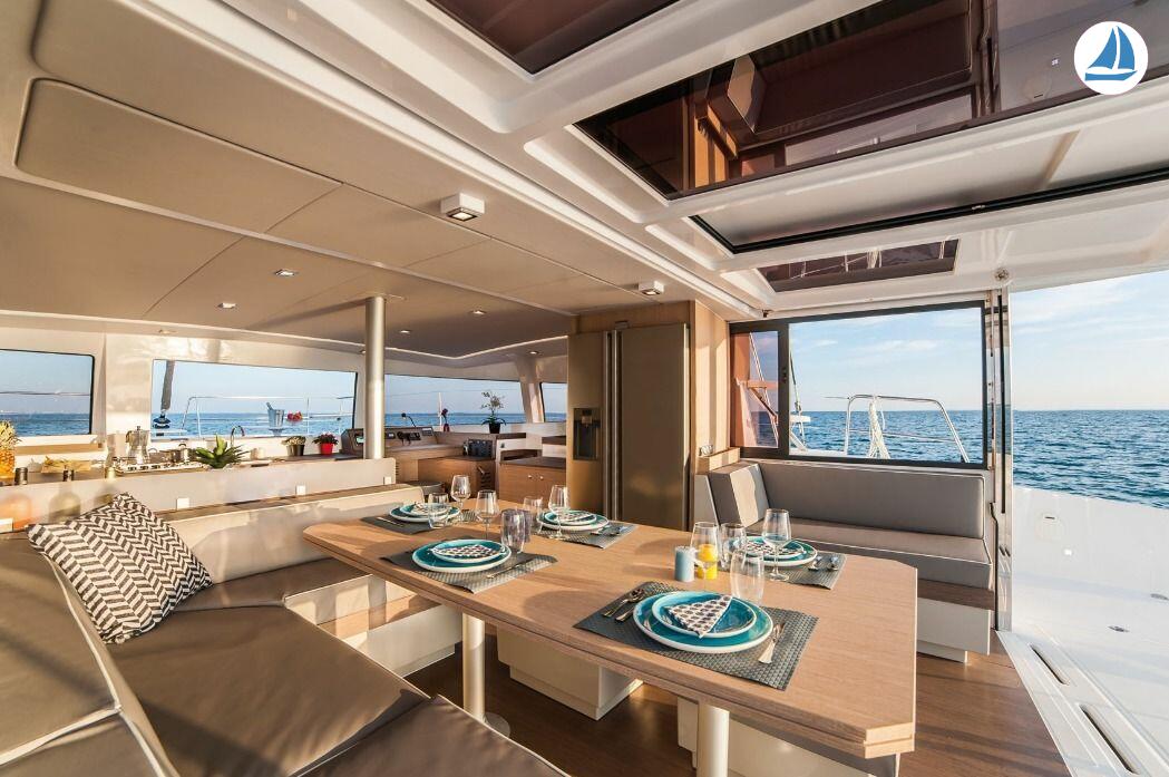 фото Bali 4.3 Catana 11