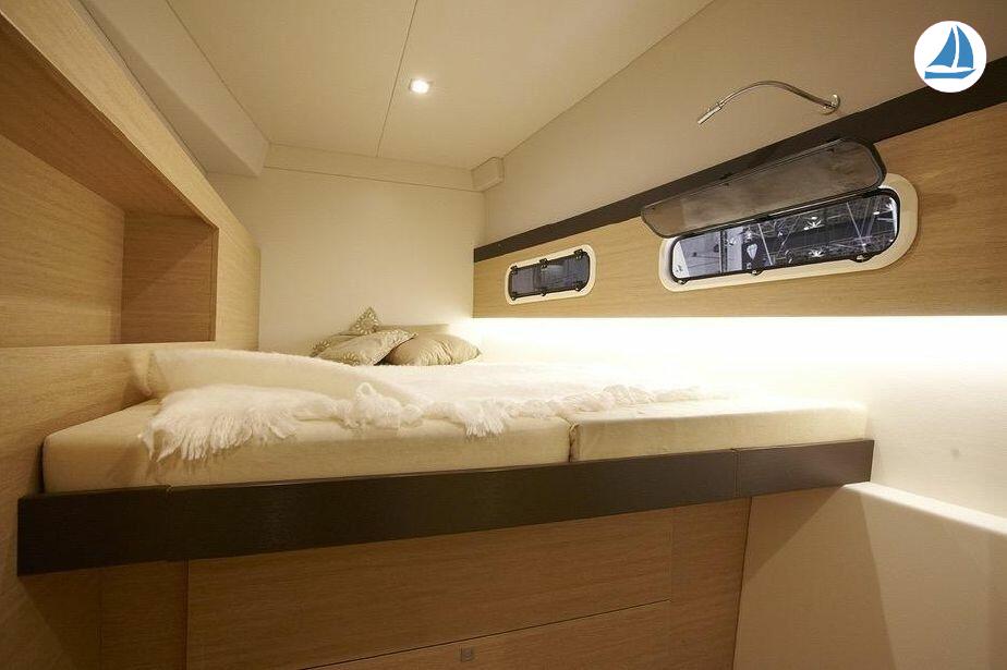 фото Bali 4.3 Catana 17