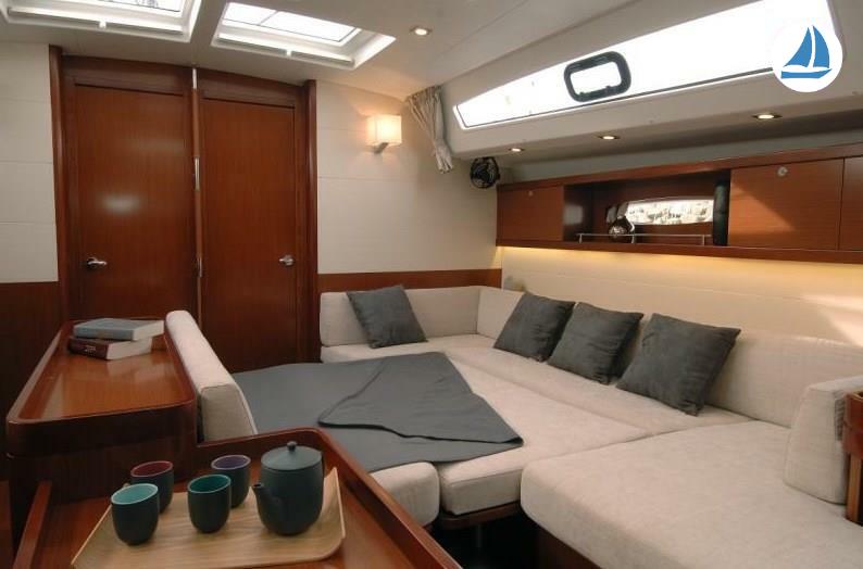фото Beneteau OCEANIS 50 11