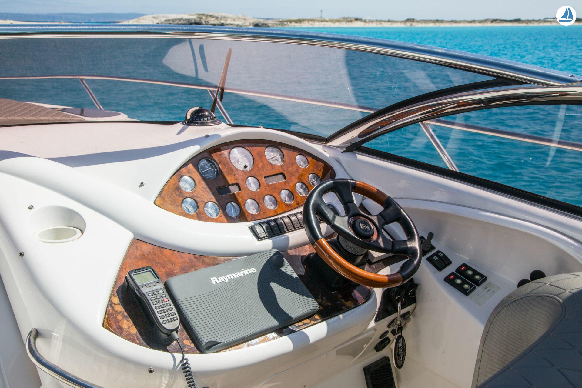 фото Sunseeker 40 SUPERHAWK 8