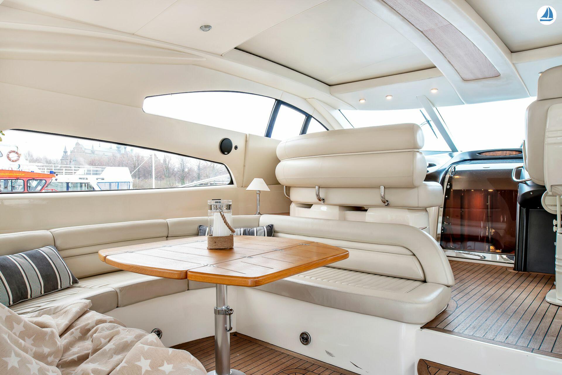 фото Sunseeker 75 PREDATOR 9