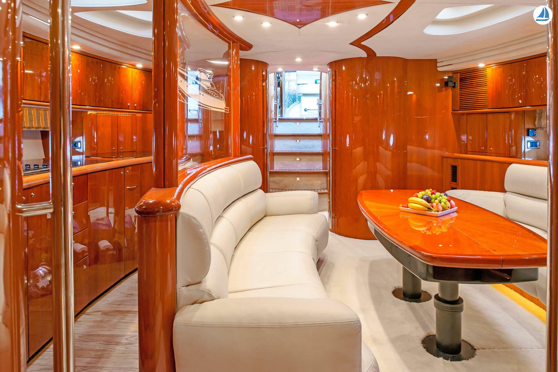 фото Sunseeker 75 PREDATOR 11