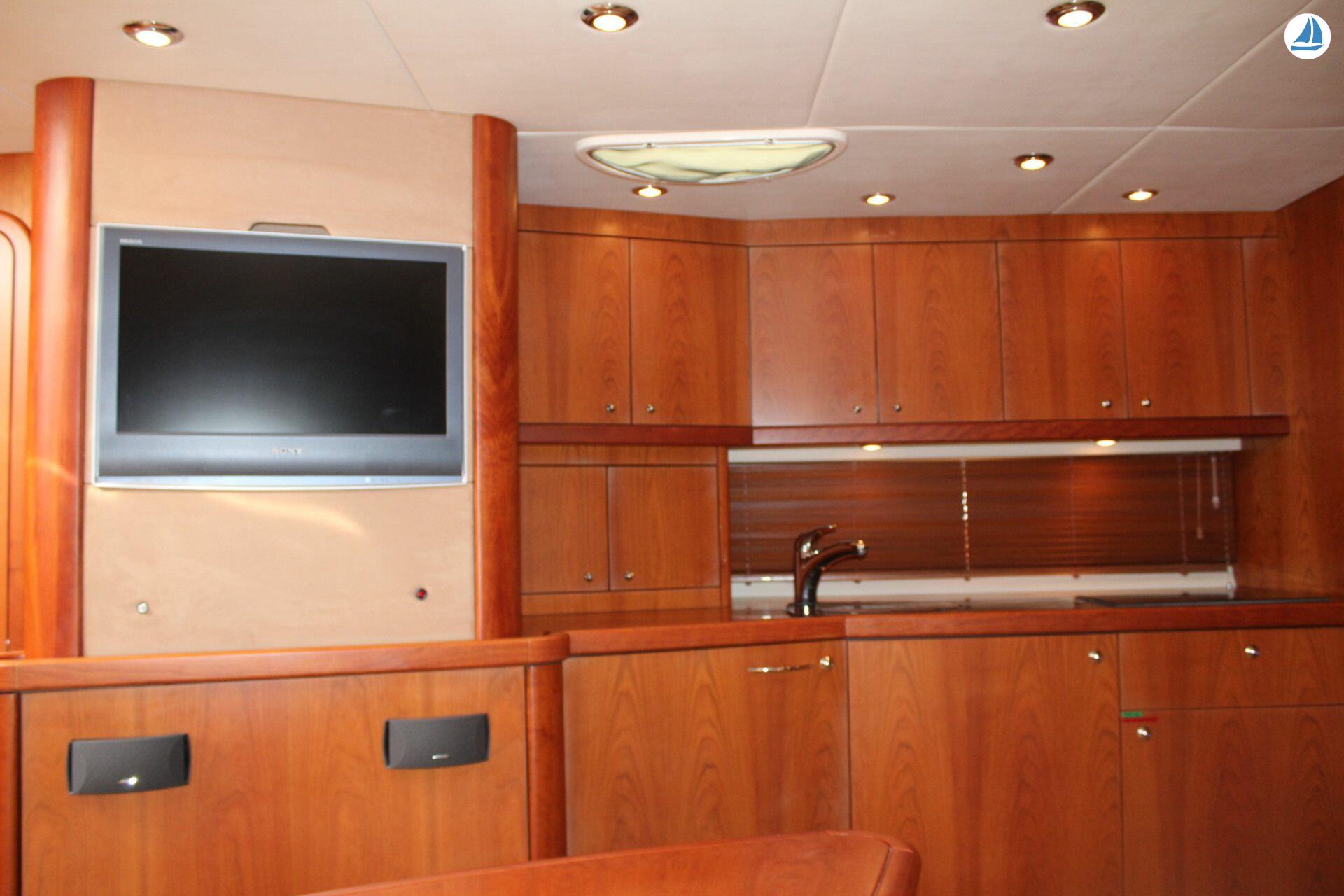 фото Sunseeker PORTOFINO 53 8
