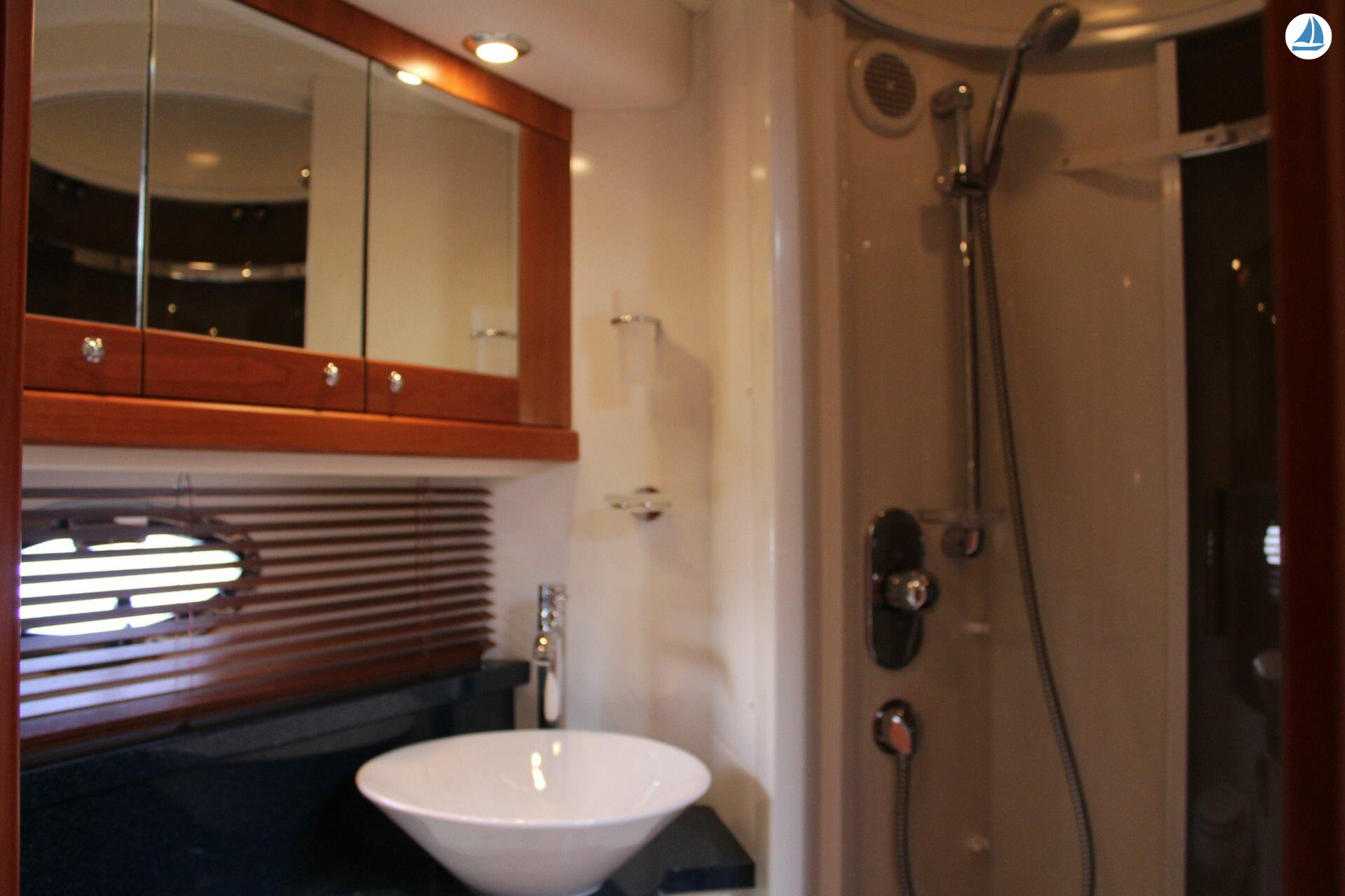 фото Sunseeker PORTOFINO 53 10