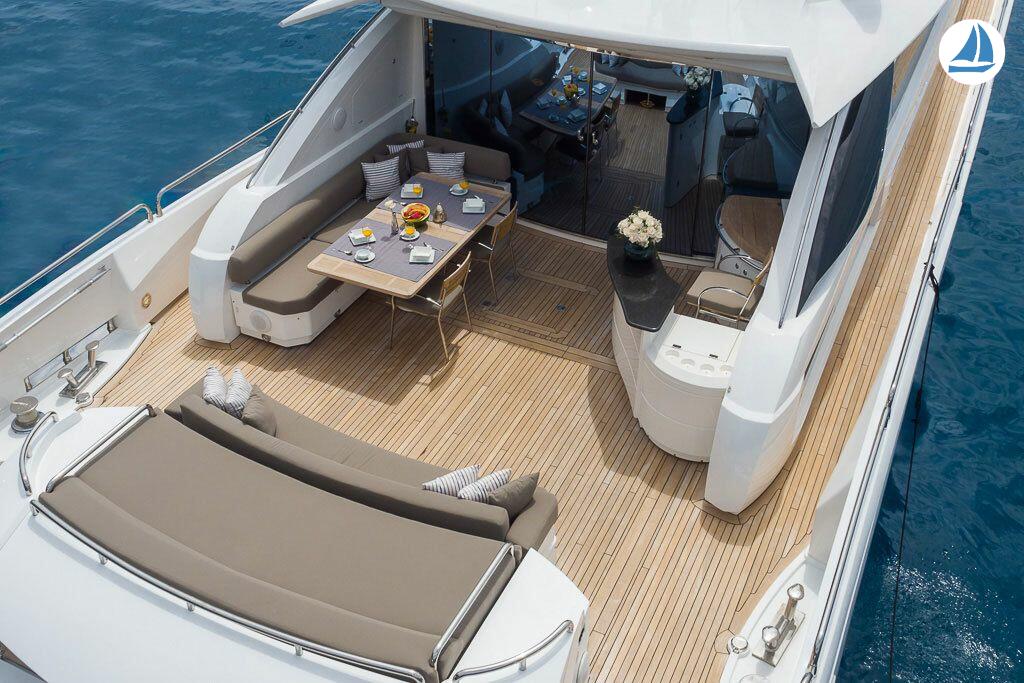фото Sunseeker PREDATOR 108 10
