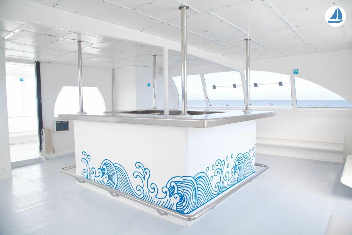 фото Custom Catamaran 62 6