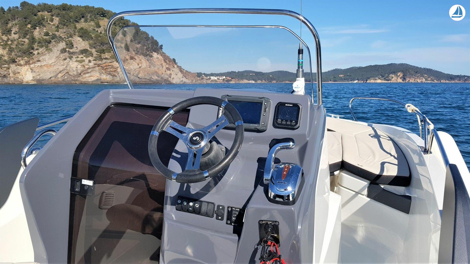 фото Beneteau Flyer 7 Spacedeck - Palamós 8