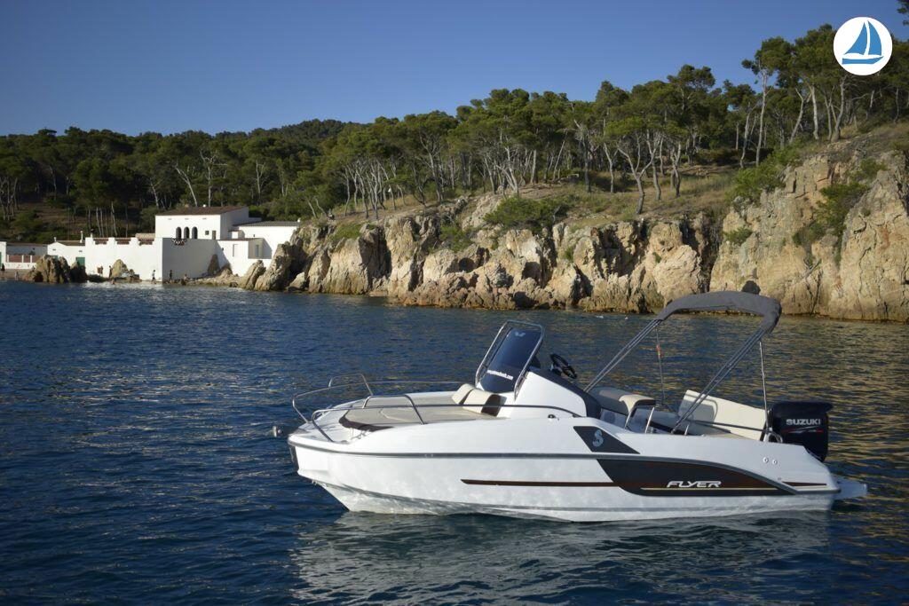 фото Beneteau FLY 5.5 SUNDECK 2