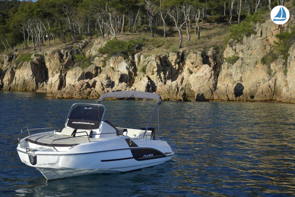 фото Beneteau FLY 5.5 SUNDECK 3