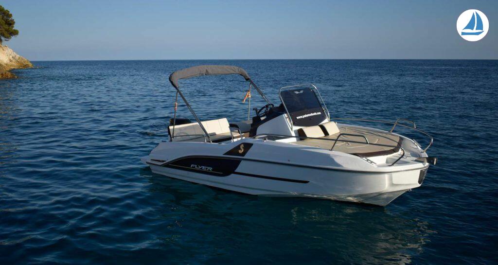 фото Beneteau FLY 5.5 SUNDECK 4
