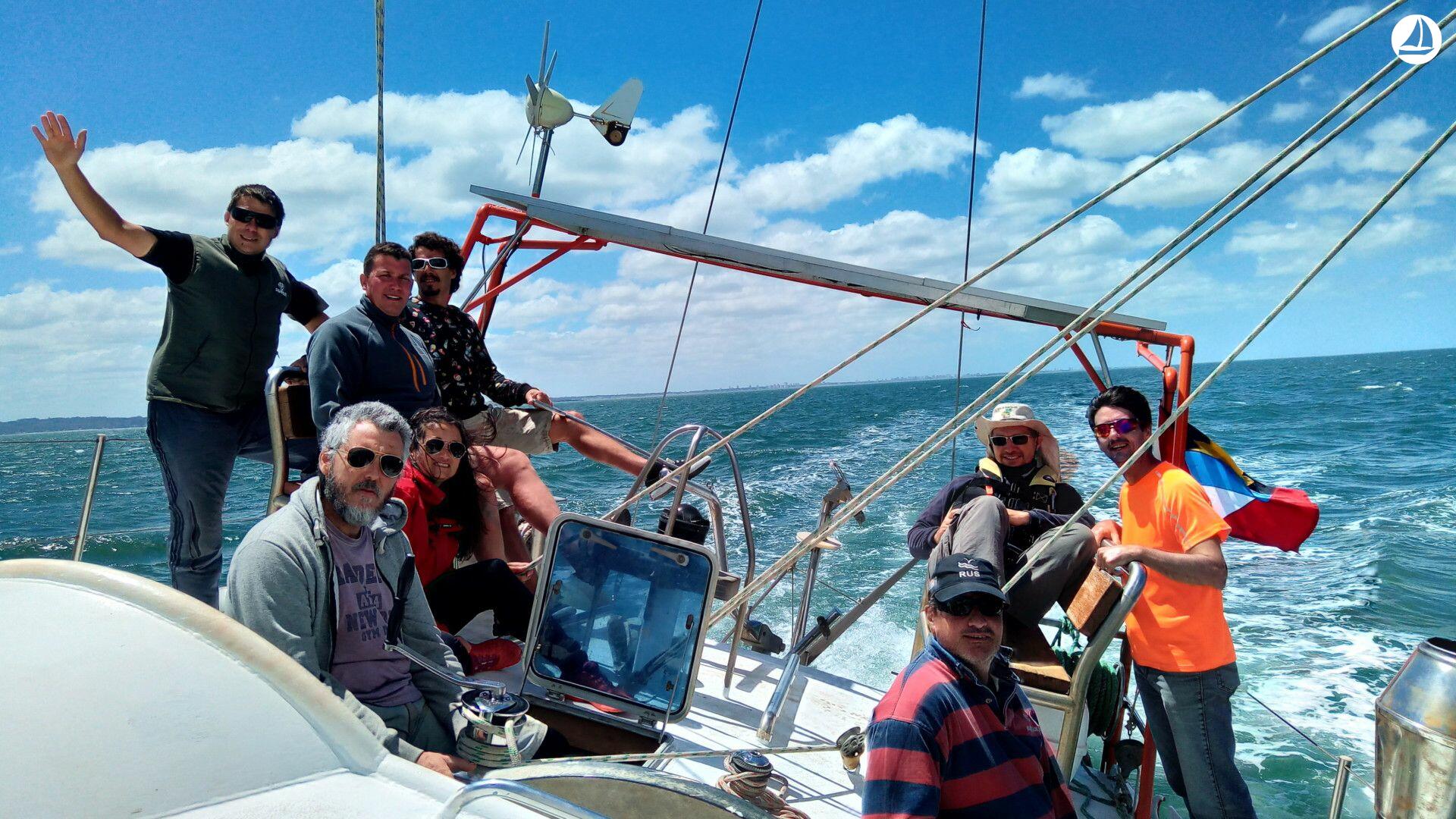 фото Custom 60' Custom 60' 3