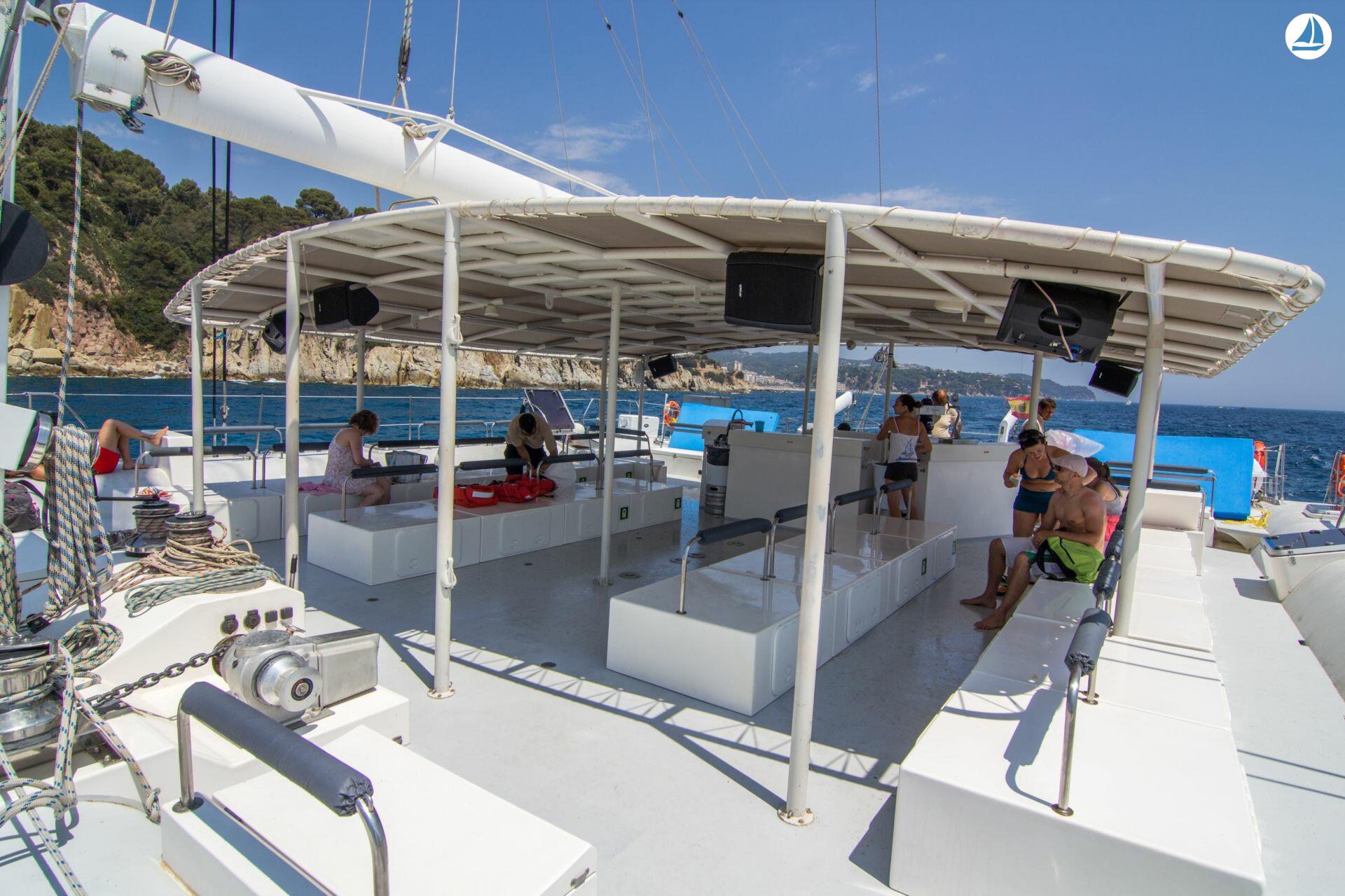фото Supercatamaran 120 12