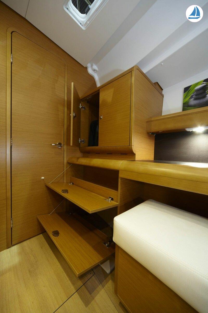 фото Jeanneau SUN ODYSSEY 439 10