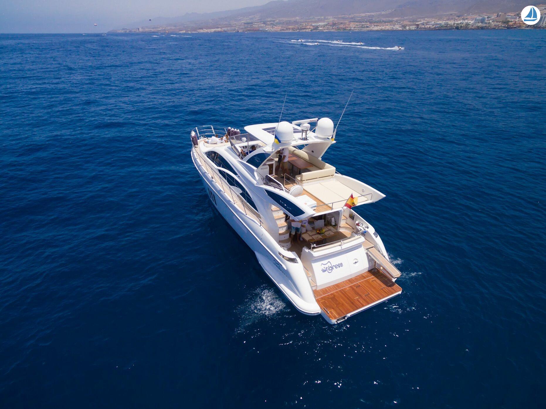 фото Azimut 60 6