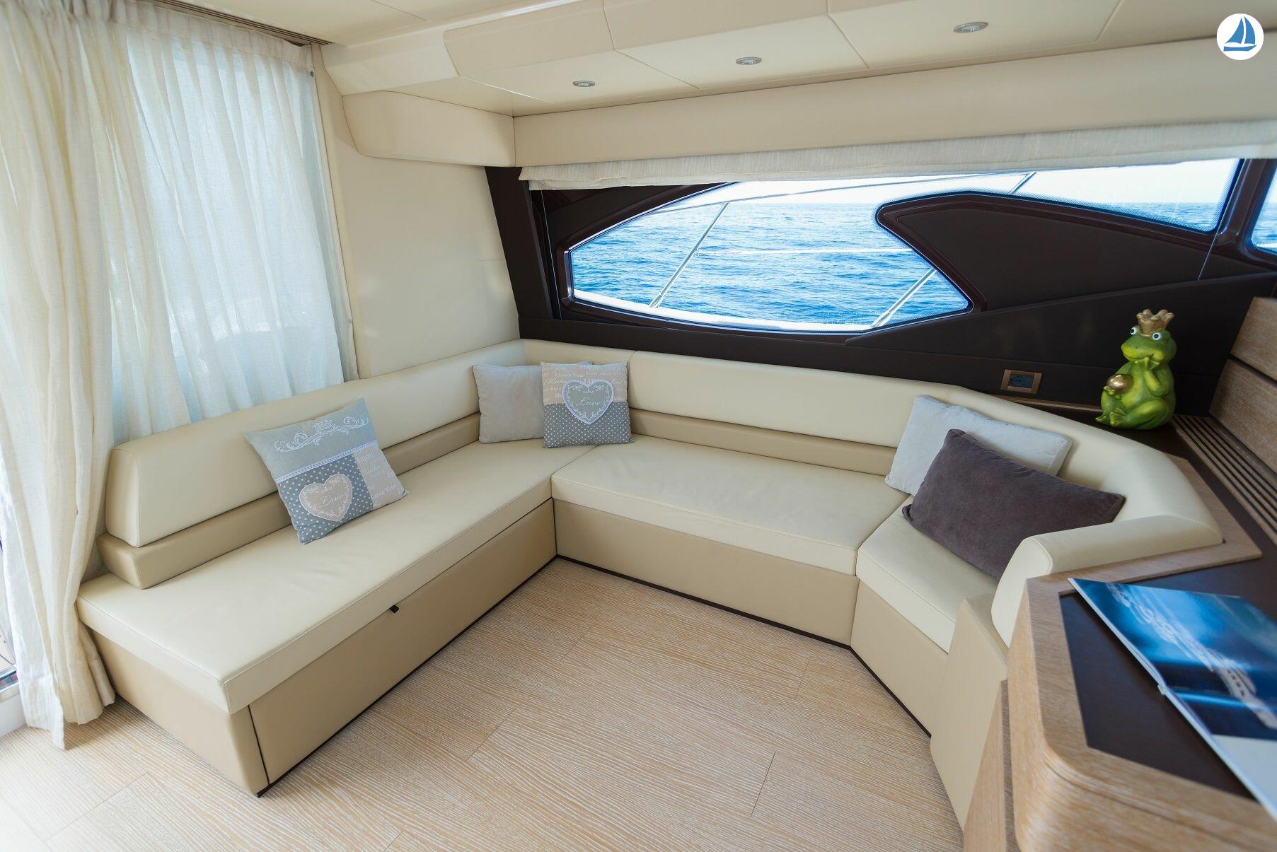 фото Azimut 60 17
