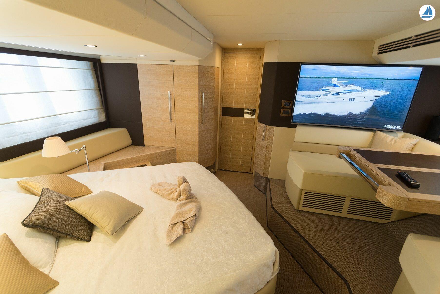 фото Azimut 60 20